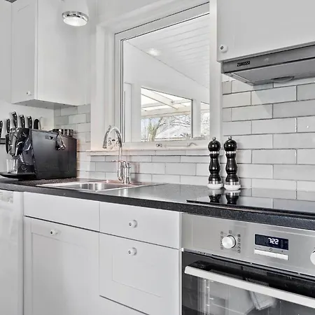 2 Bedroom Stunning In